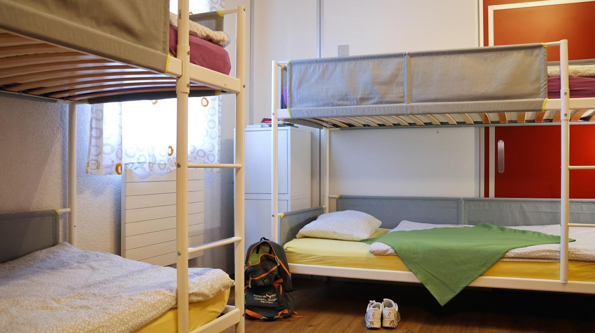 Backpacker Le Petit Baroudeur Hostel Champéry Kültér fotó